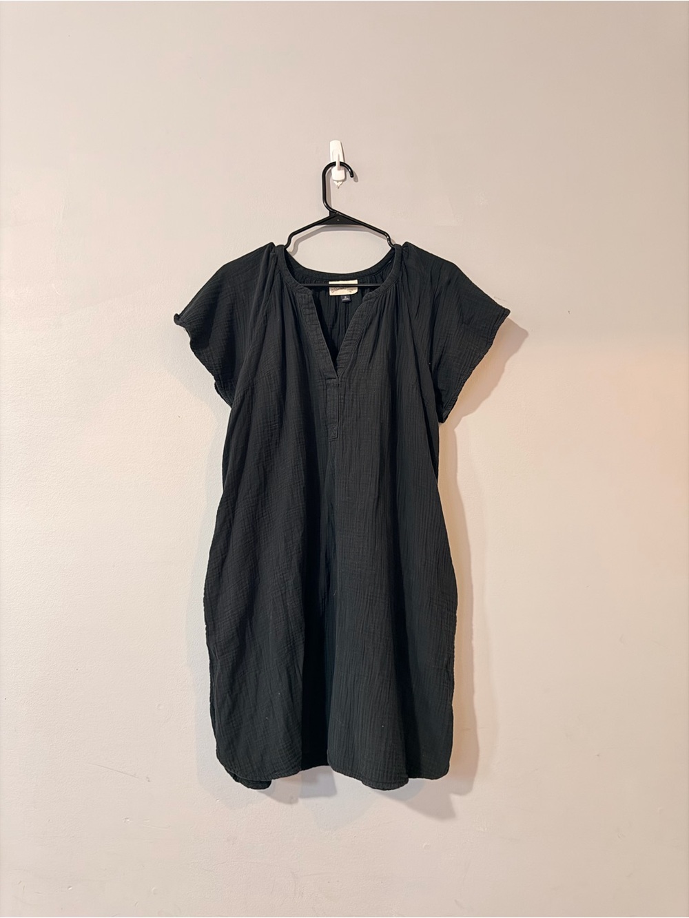 Universal Thread Casual Black Short-Sleeve Women's Dress
